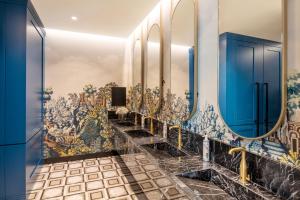 TV a/nebo společenská místnost v ubytování Renaissance Porto Lapa Hotel + 37 fotografií