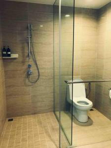 Koupelna v ubytování 5 Stars Seafront Suite By The Sea 日落无敌全海景 5星 酒店等级 + 37 fotografií