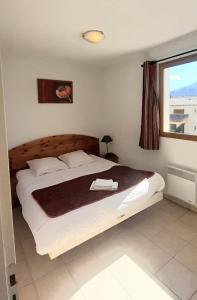 Postel nebo postele na pokoji v ubytování Hameau des Sources par Montbrun Locations