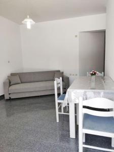 Posezení v ubytování Atrium Apartment #3