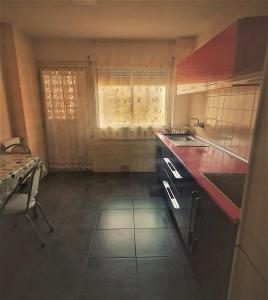 Η κουζίνα ή μικρή κουζίνα στο Excelente apartamento en el Pirineo aragonés