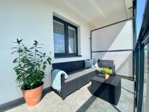 Część wypoczynkowa w obiekcie Apartament Dekerta garaż, duży taras, smart tv