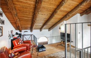 a living room with a wooden ceiling at Nice Home In Perdifumo With Wifi in Perdifumo