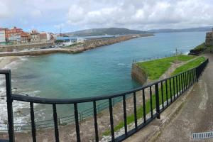 Zdjęcie z galerii obiektu Casa María con jardín, aparcamiento y vistas al mar w mieście Fisterra