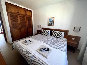 Posteľ alebo postele v izbe v ubytovaní Casa Iris - central apartment with panoramic views