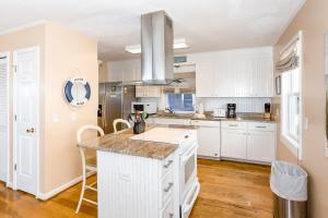 ノース・トップセール・ビーチにあるPelicans Perch North Topsail Beachのギャラリーの写真