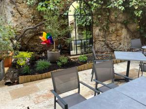 Zahrada ubytování Le Clos d'Orange - Hotel & ville de Provence