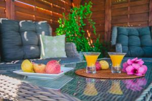 Fotografie z fotogalerie ubytování LE COLONIAL, T4 à 5 mn Aeroport dans villa de standing v destinaci Sainte-Marie