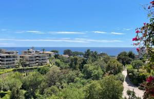 Fotografia z galérie ubytovania Superbe 3 pièces moderne vue mer v Cannes