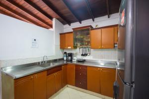 Una cocina o kitchenette en Spring Hostel