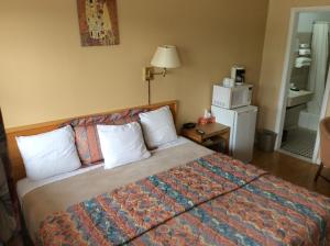 Afbeelding uit fotogalerij van Lion Motel in Long Sault