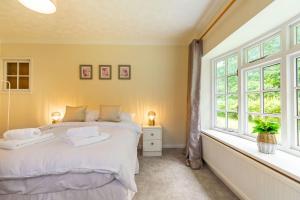 Postel nebo postele na pokoji v ubytování Host & Stay - Alderfen View
