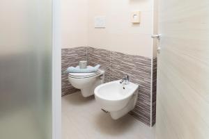 A bathroom at Albergo Eva