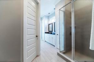 Et badeværelse på Beachy Keen + 31 billeder