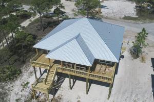 The building in which the holiday home is located