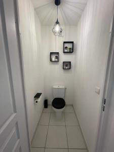 Ванная комната в T2 Cosy Montpellier