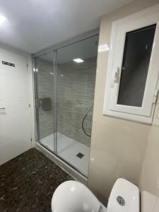 Koupelna v ubytování Family-Friendly Home in Central Barcelona 4BDR