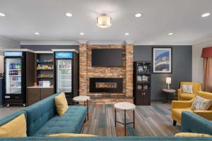 Area tempat duduk di MainStay Suites Joliet I-55