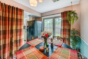 Dining area in the holiday home