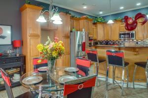 Kuchyň nebo kuchyňský kout v ubytování Natchez Vacation Rental, Close to Historic Parks!