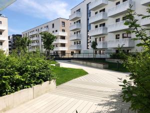 Το κτήριο όπου στεγάζεται  το διαμέρισμα