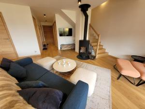 Część wypoczynkowa w obiekcie Spacieux duplex 3 chambres en suites, proche pistes et navettes, Les Gets - FR-1-598-140