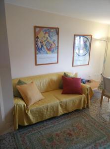 Posedenie v ubytovaní Apartment in Molino Stucky