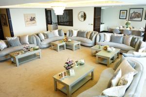 Posezení v ubytování Al Bahar Hotel & Resort