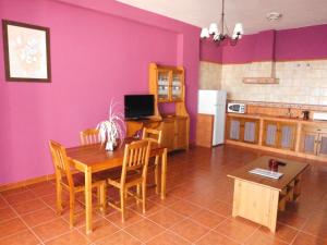 Kuchnia lub aneks kuchenny w obiekcie Apartamentos Trinidad