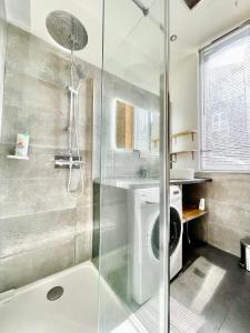 Zdjęcie z galerii obiektu Le Mini Loft - Au Coeur de Rouen - Déco Atelier w Rouen