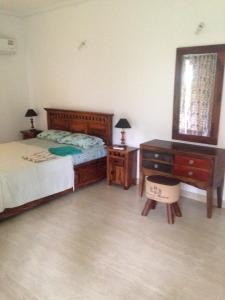 Postel nebo postele na pokoji v ubytování Studio and One bedroom Apartment in Riviera Sapphire, Siolim + 34 fotografií