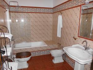 Łazienka w obiekcie Apartamentos Trinidad