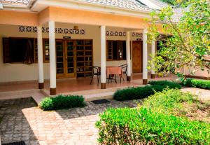 Zahrada ubytování Kalya Courts Hotel Fort Portal