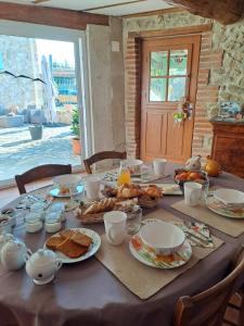 Jídlo v bed and breakfast nebo okolí