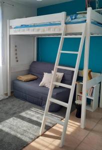 Poschodová posteľ alebo postele v izbe v ubytovaní House of magic lake