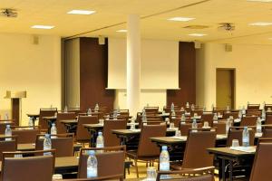 Konferenční prostory v ubytování Movenpick Resort Lamantin Saly + 37 fotografií