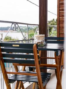 Balkón nebo terasa v ubytování HARBOUR ROOMS