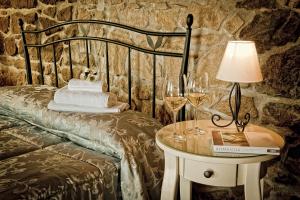 Posteľ alebo postele v izbe v ubytovaní Agriturismo Monte Due Torri