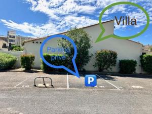 Zdjęcie z galerii obiektu Naturiste Heliovillage Villa de Standing w Cap d'Agde