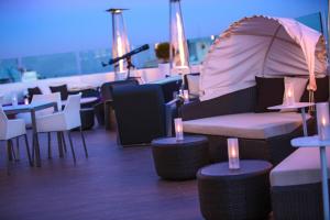 Posezení v ubytování Renaissance Izmir Hotel