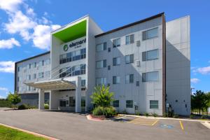 an image of a office building at Element Bentonville in Bentonville