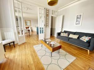 Posedenie v ubytovaní Appt. T3 type Haussmannien vue mer sur port