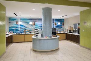 Foto da galeria de SpringHill Suites by Marriott Orlando at SeaWorld em Orlando