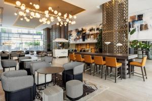 Χώρος καθιστικού στο Rabat Marriott Hotel