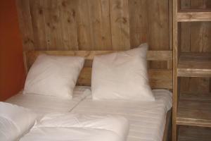 Postel nebo postele na pokoji v ubytování Camping de la Bonnette