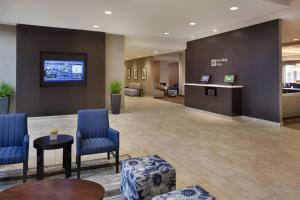 Lobbyn eller receptionsområdet på TownePlace Suites by Marriott Toronto Northeast/Markham