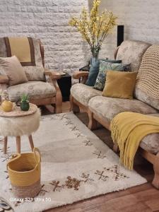 Afbeelding uit fotogalerij van Appart 5min de l'aéroport & tramway in Sale