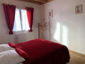 Posteľ alebo postele v izbe v ubytovaní Chalet Las Abelhas