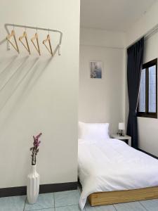 Postel nebo postele na pokoji v ubytování MONTANA Hotel & Hostel Phuket + 37 fotografií