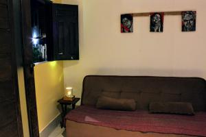 Buena Vibe Hostel的休息区